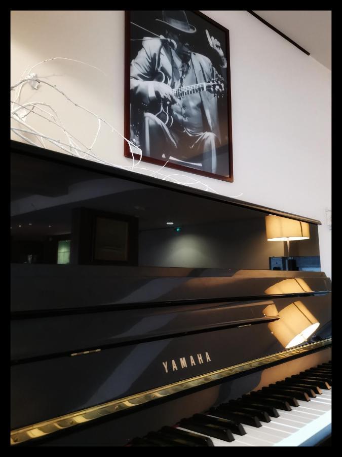 Hotel Du Casino แซ็ง-วาเลรี-อ็อง-คู ภายนอก รูปภาพ