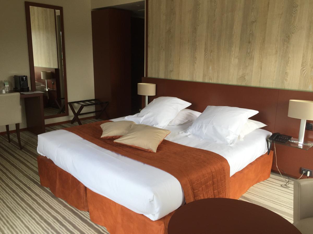 Hotel Du Casino แซ็ง-วาเลรี-อ็อง-คู ภายนอก รูปภาพ
